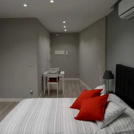 Encantador Estudio Cerca Del Pilar 아파트